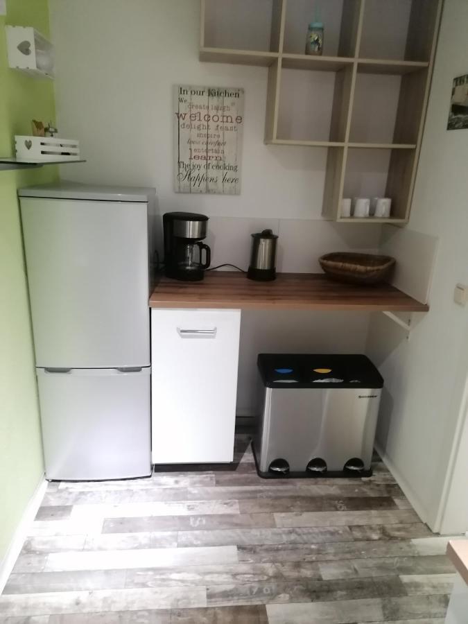 Tinas Ferienwohnung Hohendodeleben Екстер'єр фото
