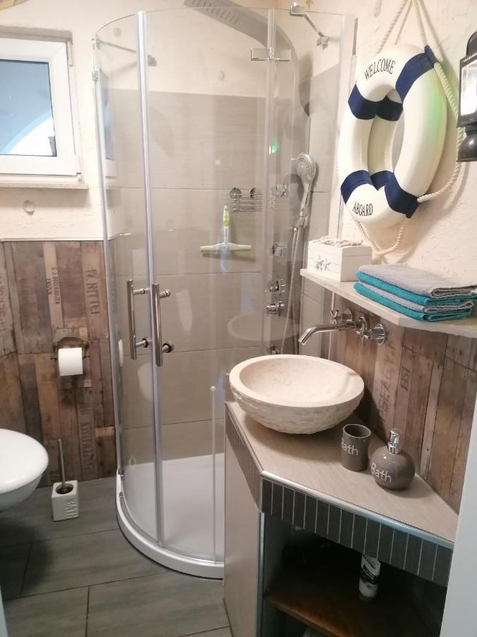 Tinas Ferienwohnung Hohendodeleben Екстер'єр фото