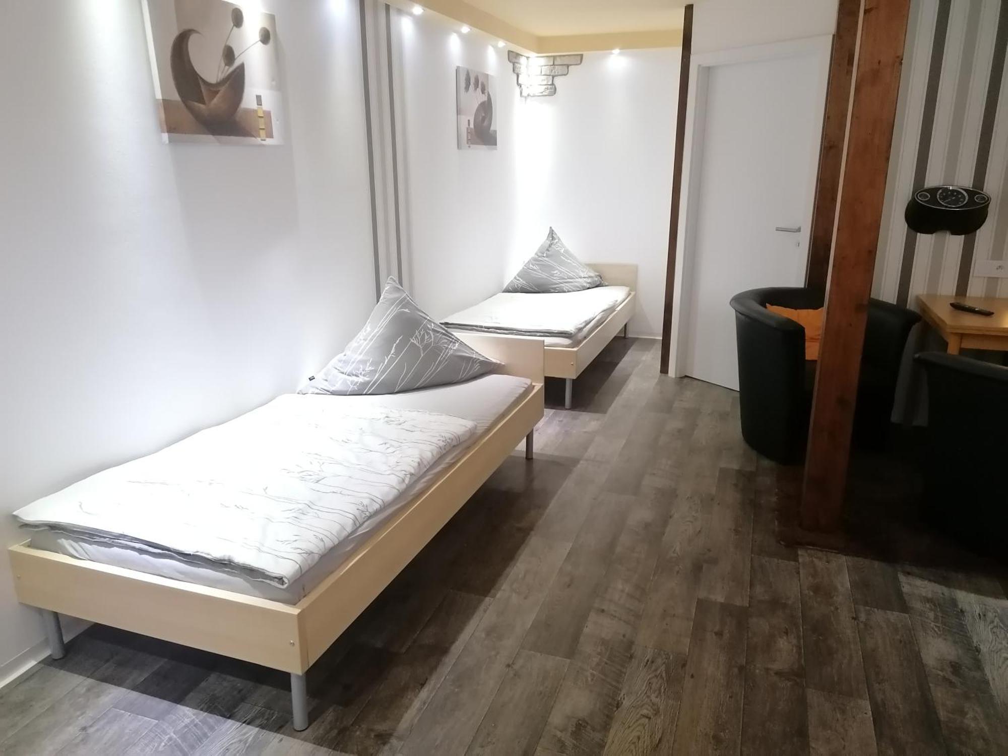 Tinas Ferienwohnung Hohendodeleben Номер фото
